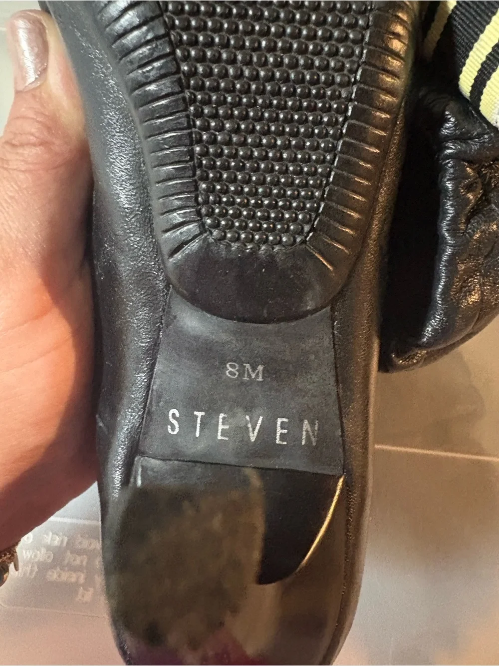 Steven By Steve Madden sleek black